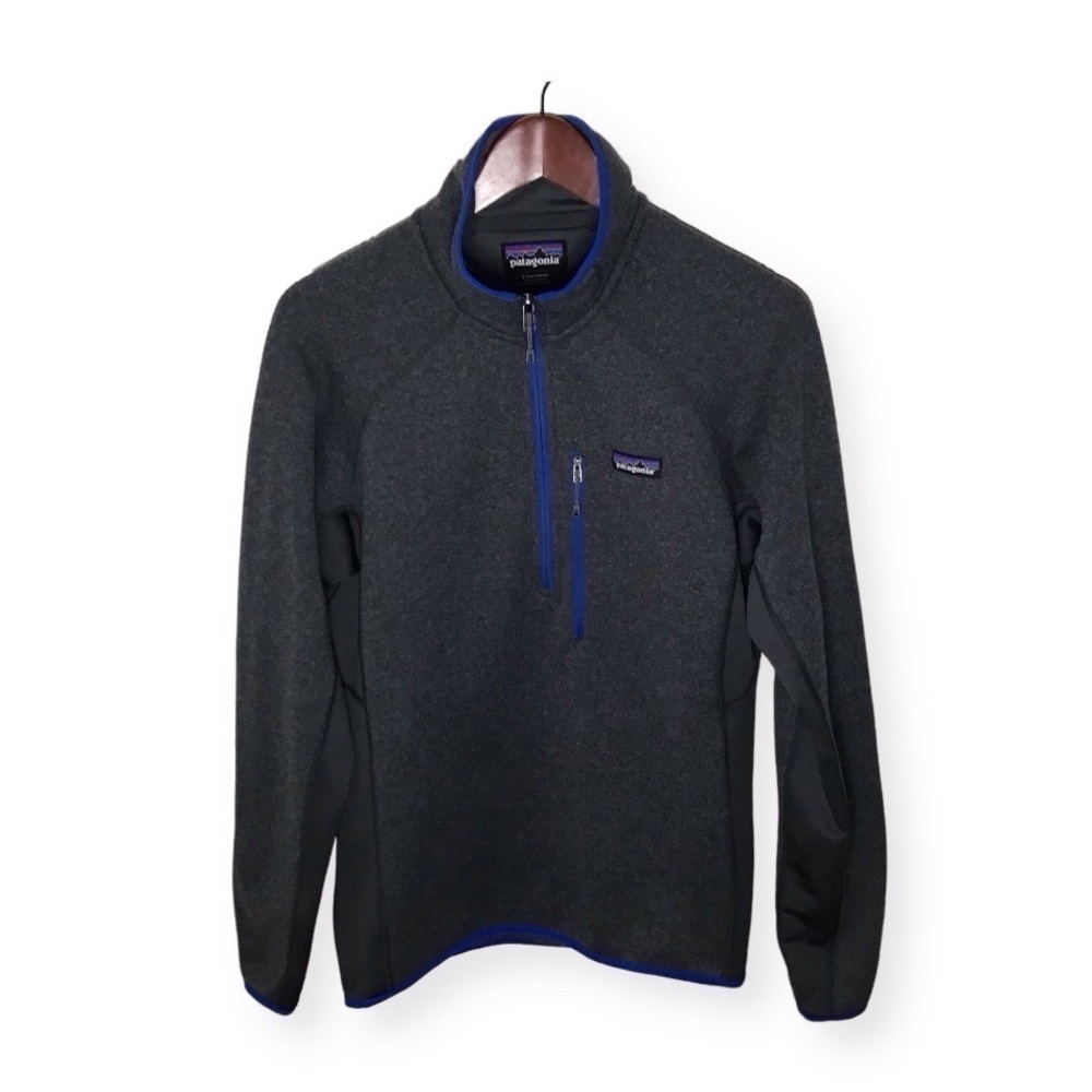 Patagonia Performance Better Sweater 1/4-Zip in Forge Grey Size Small.